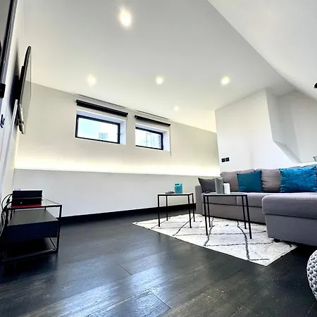 T2 16 - Arc De Triomphe Apartmán